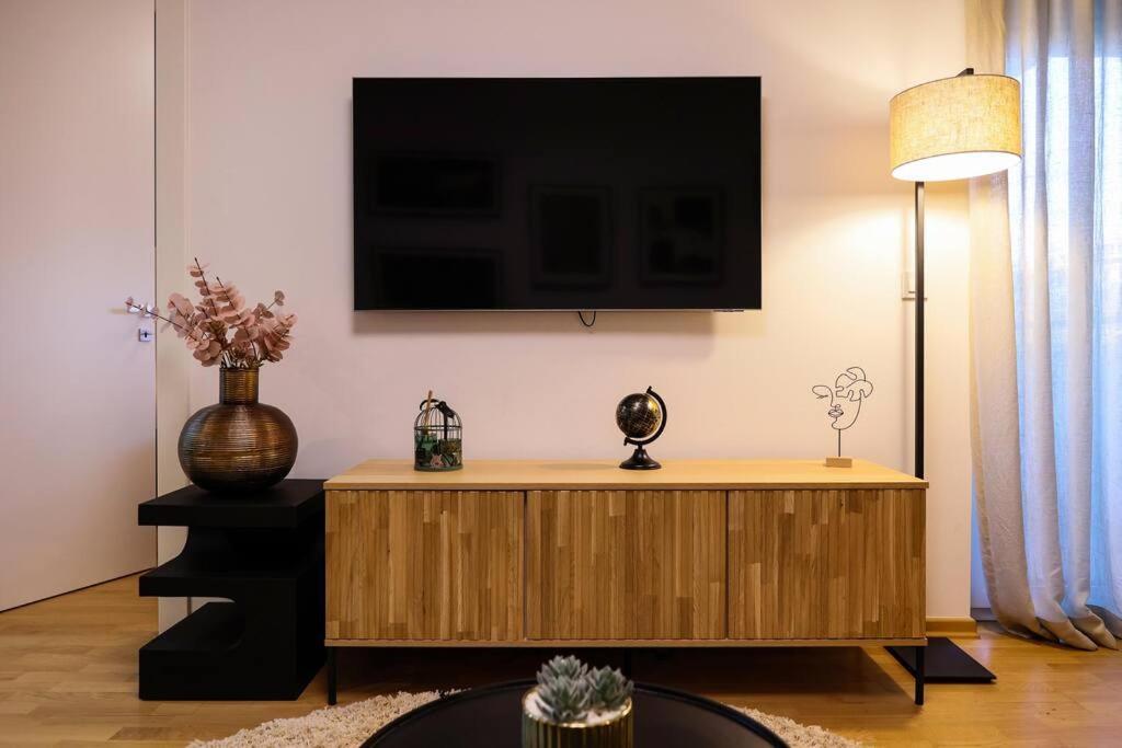 Luxury Infusion By - Free Parking Apartment Zagreb