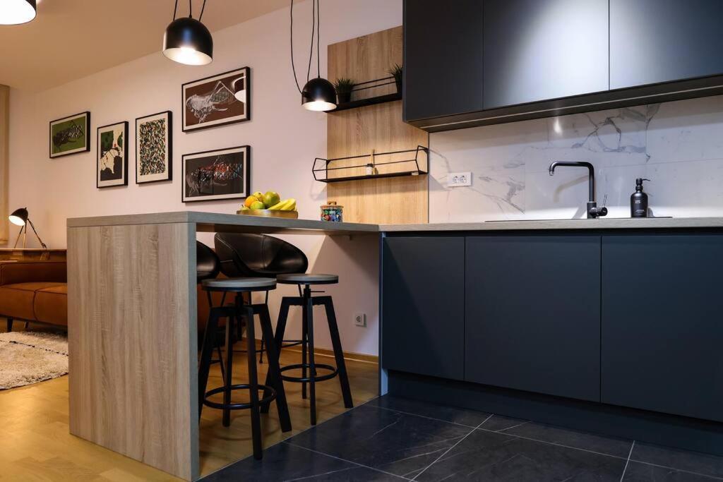 Luxury Infusion By - Free Parking Apartment Zagreb